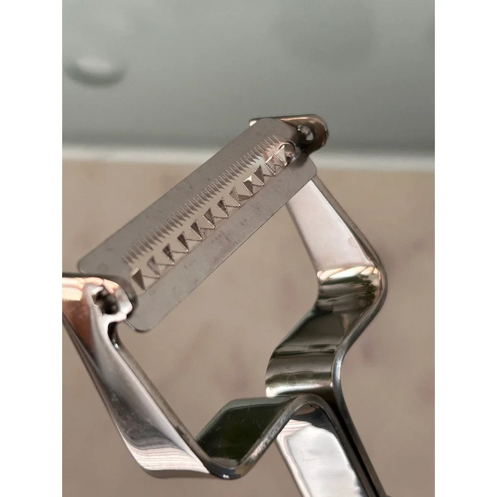 Kuhn Rikon Swiss Design Stainless Steel Julienne Peeler Serrated Blade Silver